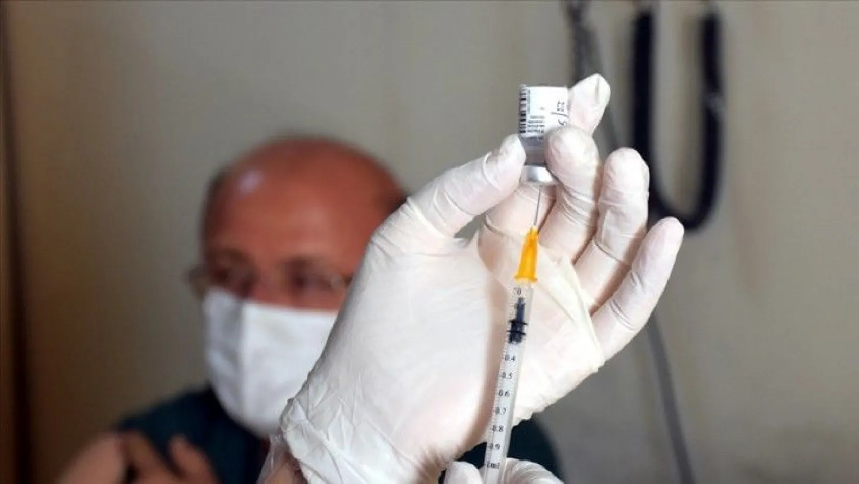 Kovid-19'la mücadele kapsamında 59 milyon dozdan fazla aşı uygulandı