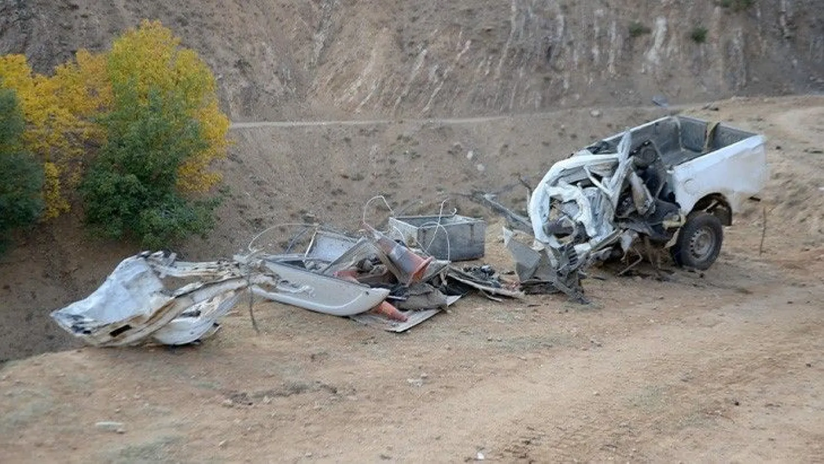 PKK'lı teröristlerden bombalı saldırı