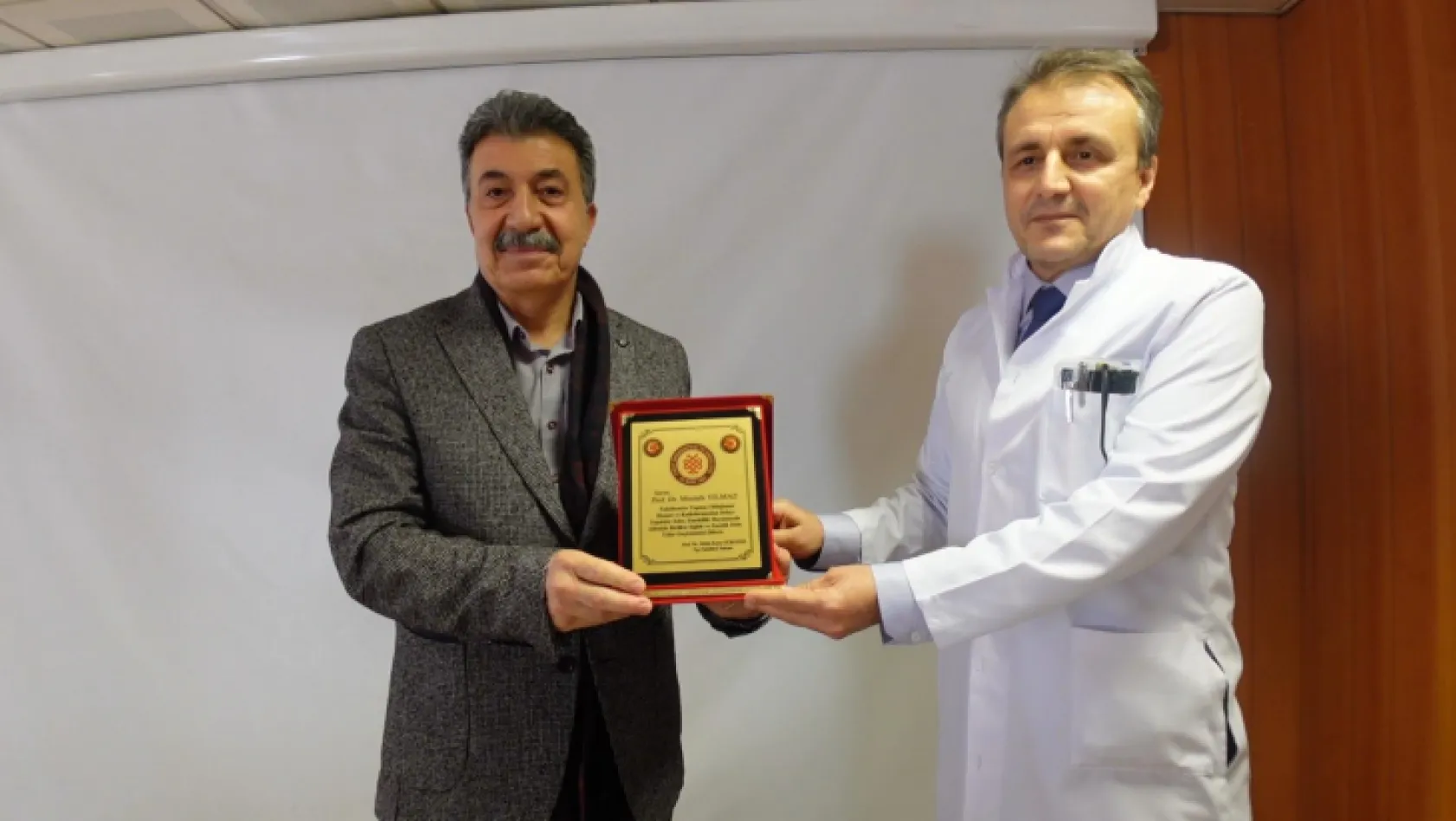 Prof. Dr. Mustafa Yılmaz'a emeklilik töreni yapıldı