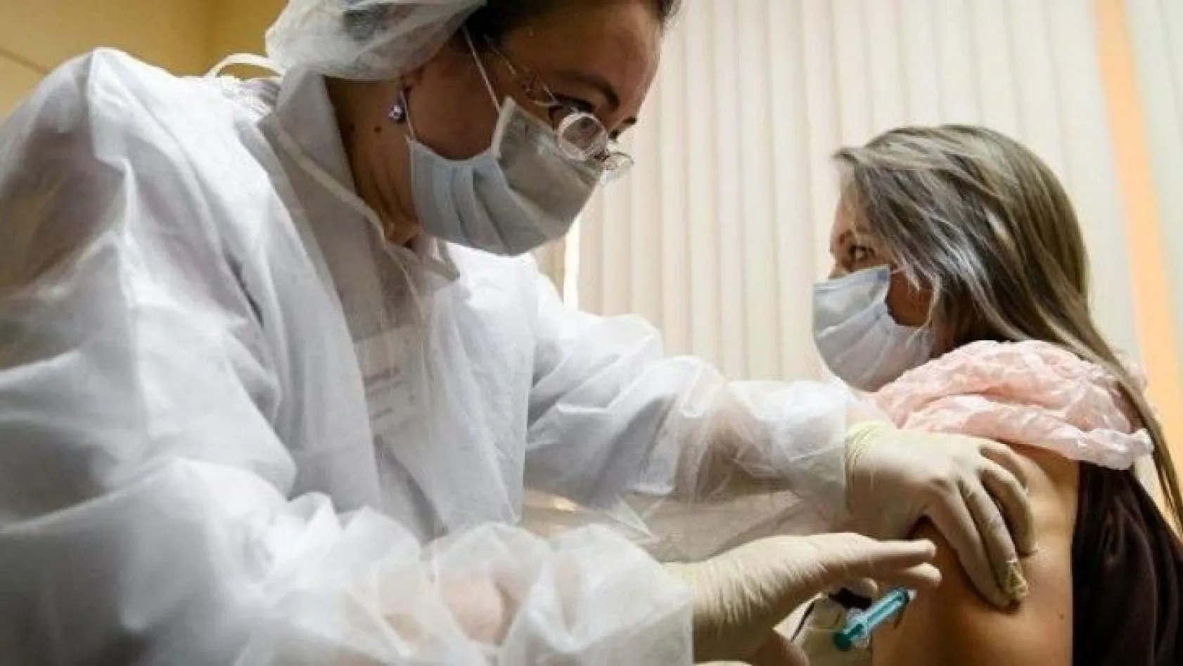 Rusya'nın geliştirdiği yeni koronavirüs aşısı yüzde 100 etkinlik sağladı