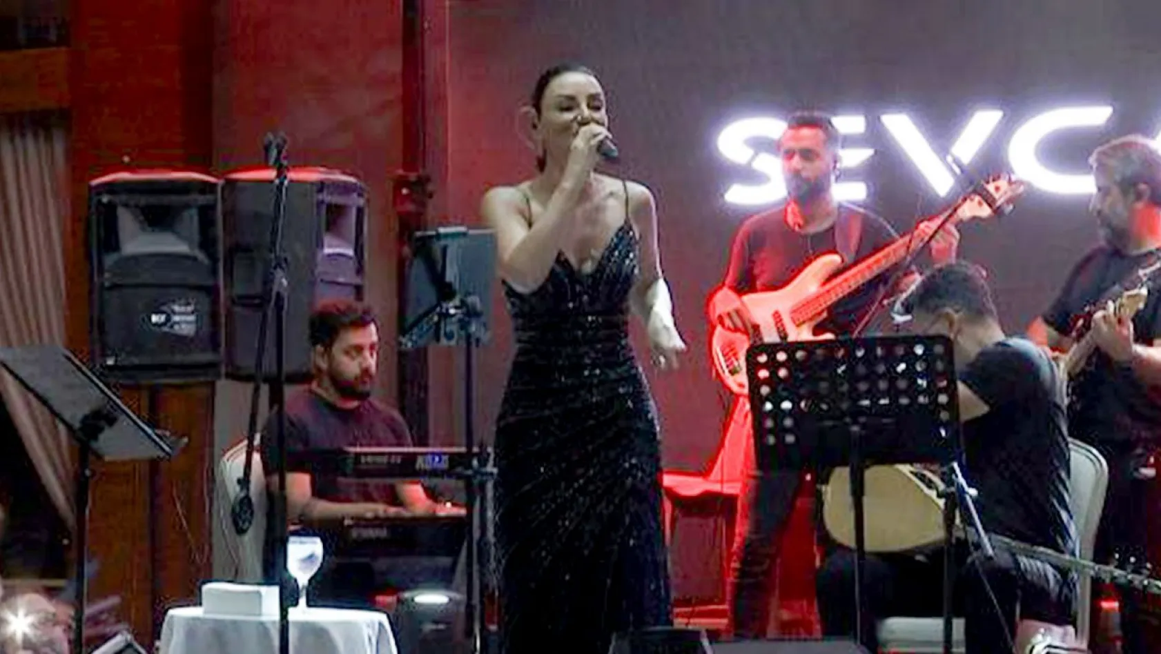 Sevcan Orhan konserine yoğun ilgi