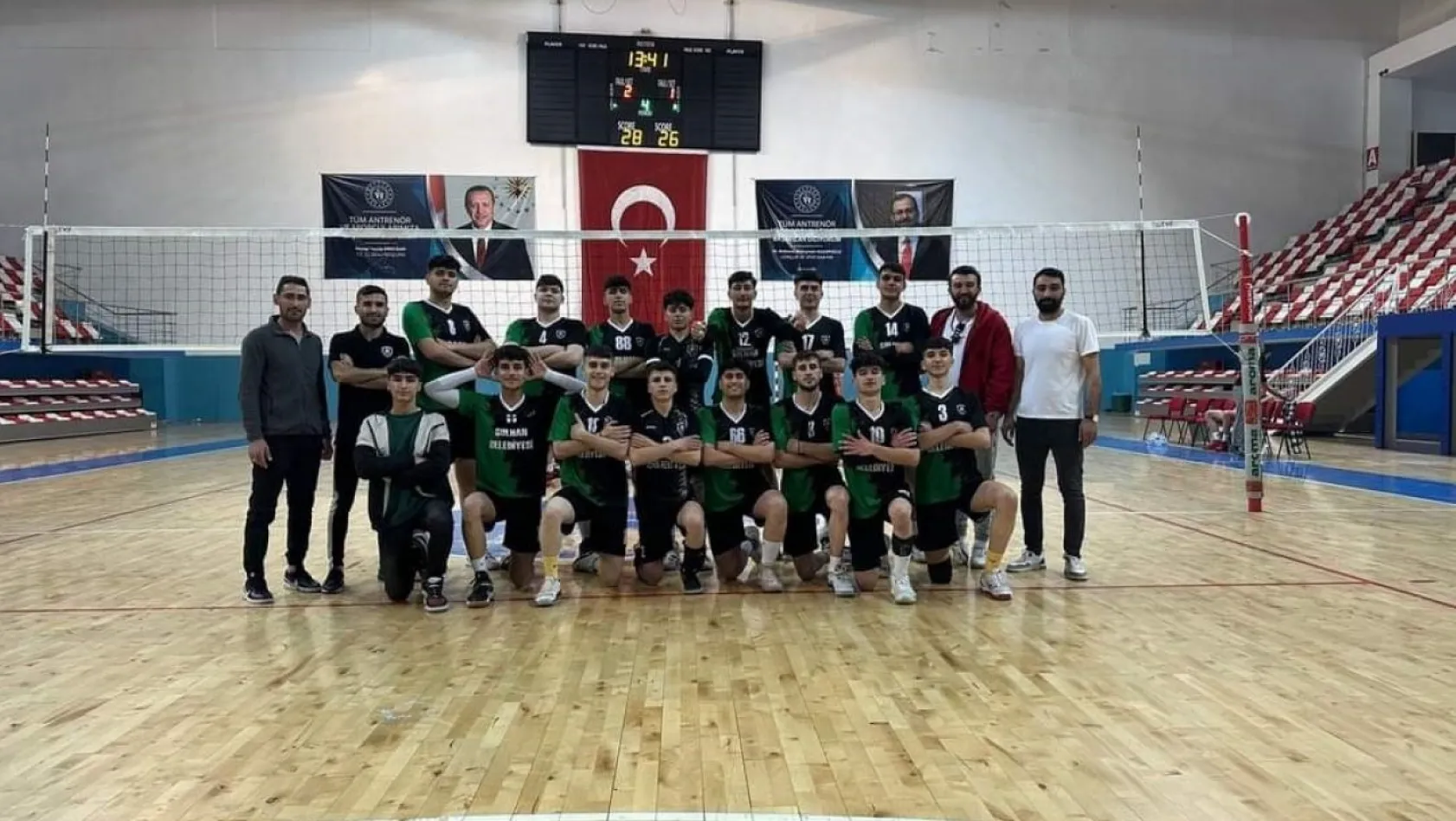 Solhan'ın voleybol takımı Türkiye finallerinde