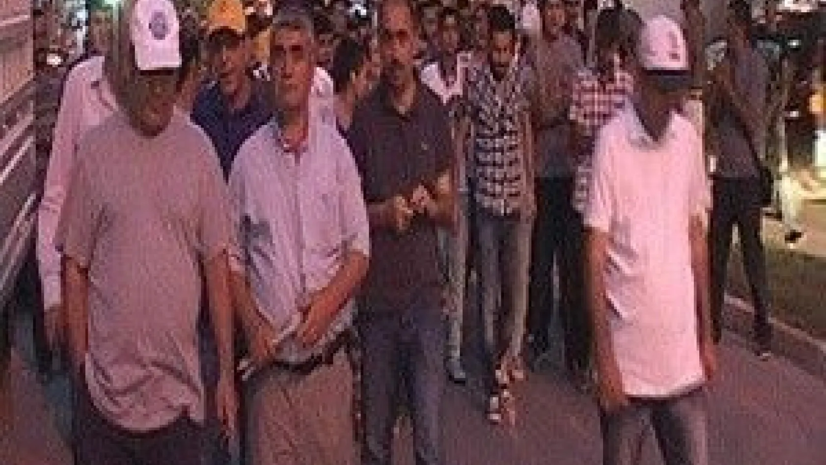 Elazığ'da Taksime Destek Yürüyüşü
