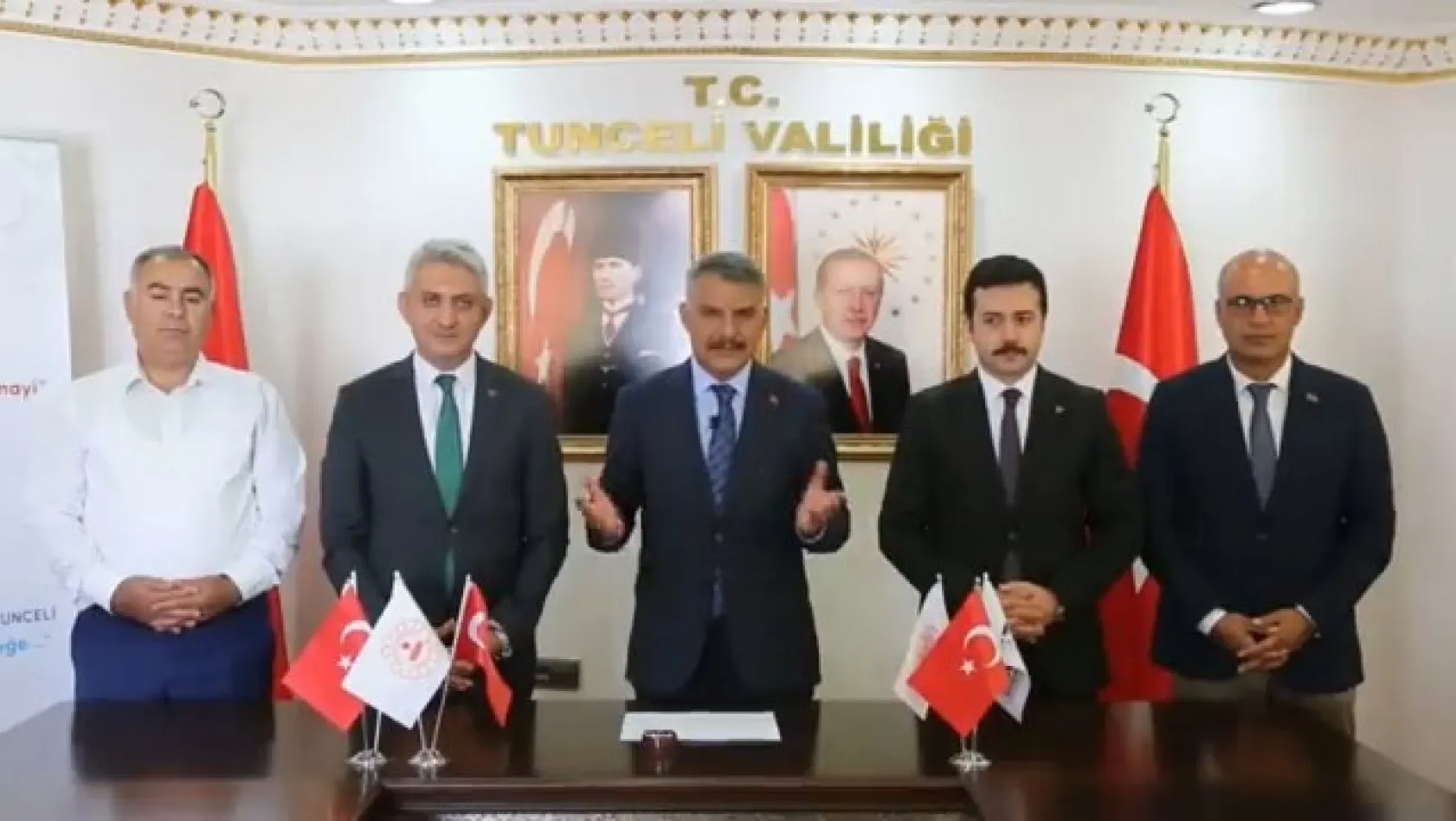 Tunceli'de milyonluk projeler için imzalar atıldı