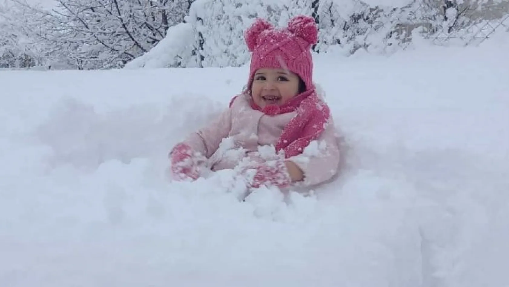 Tunceli'de kar, 181 köy yolunu ulaşıma kapattı