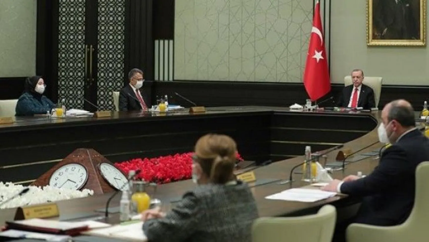 Türkiye'nin kilitlendiği Kabine toplantısı başladı!