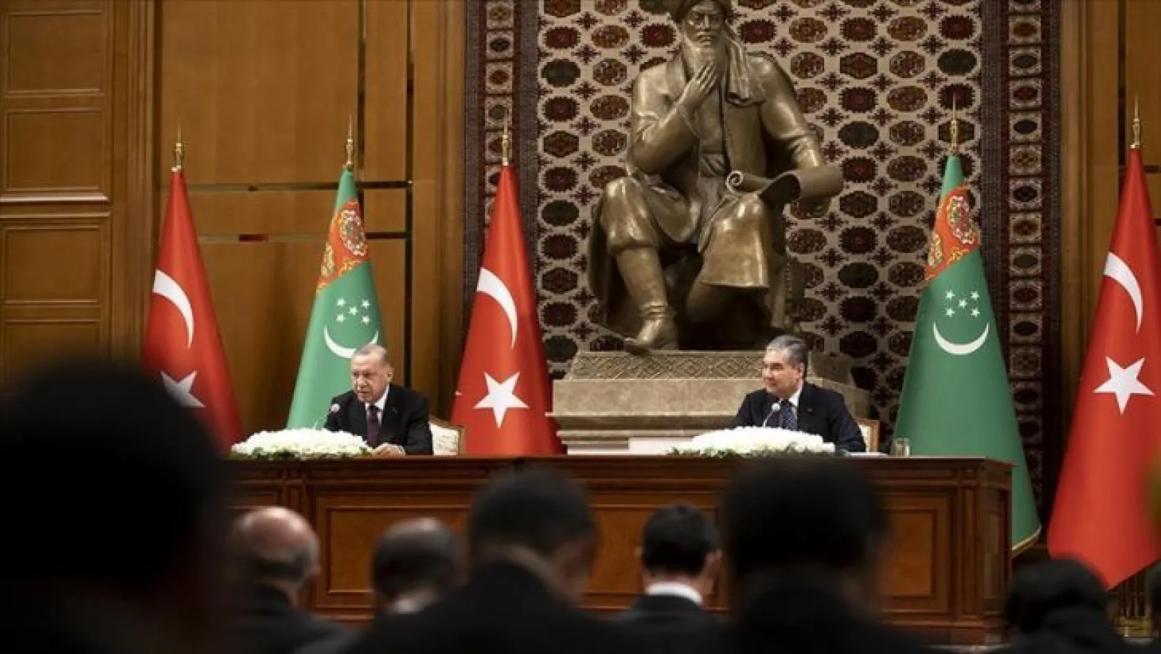 Türkiye ve Türkmenistan arasında 8 anlaşma!