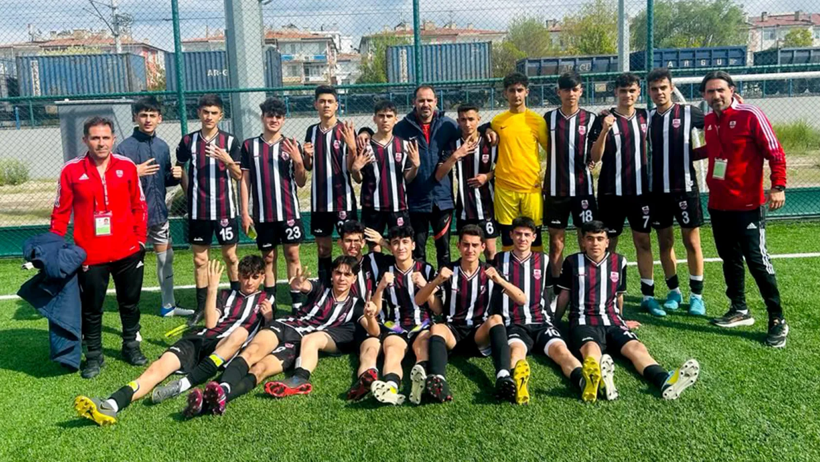 U-16 futbol takımı Kayseri'de