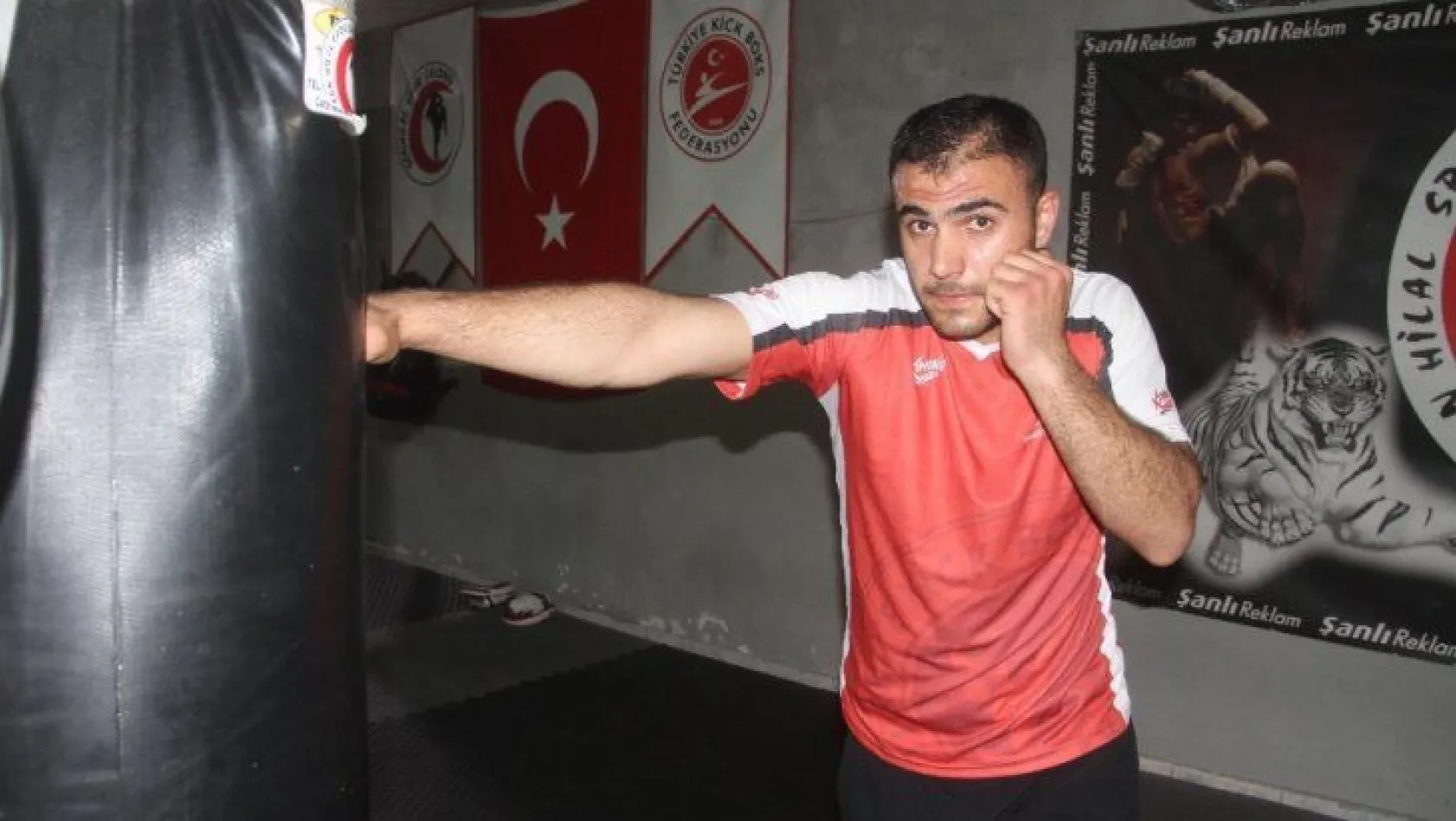22 yaşındaki Mehmet Emin Arslan'ın müthiş başarısı