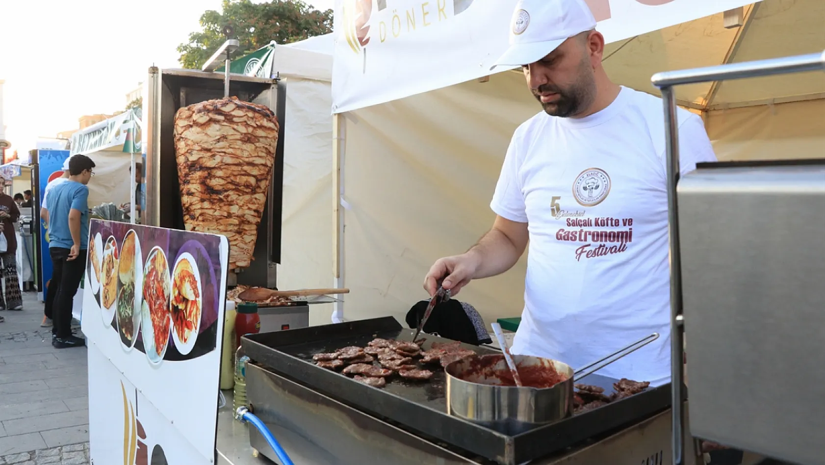 '5. Geleneksel Salçalı Köfte Festivali' başladı