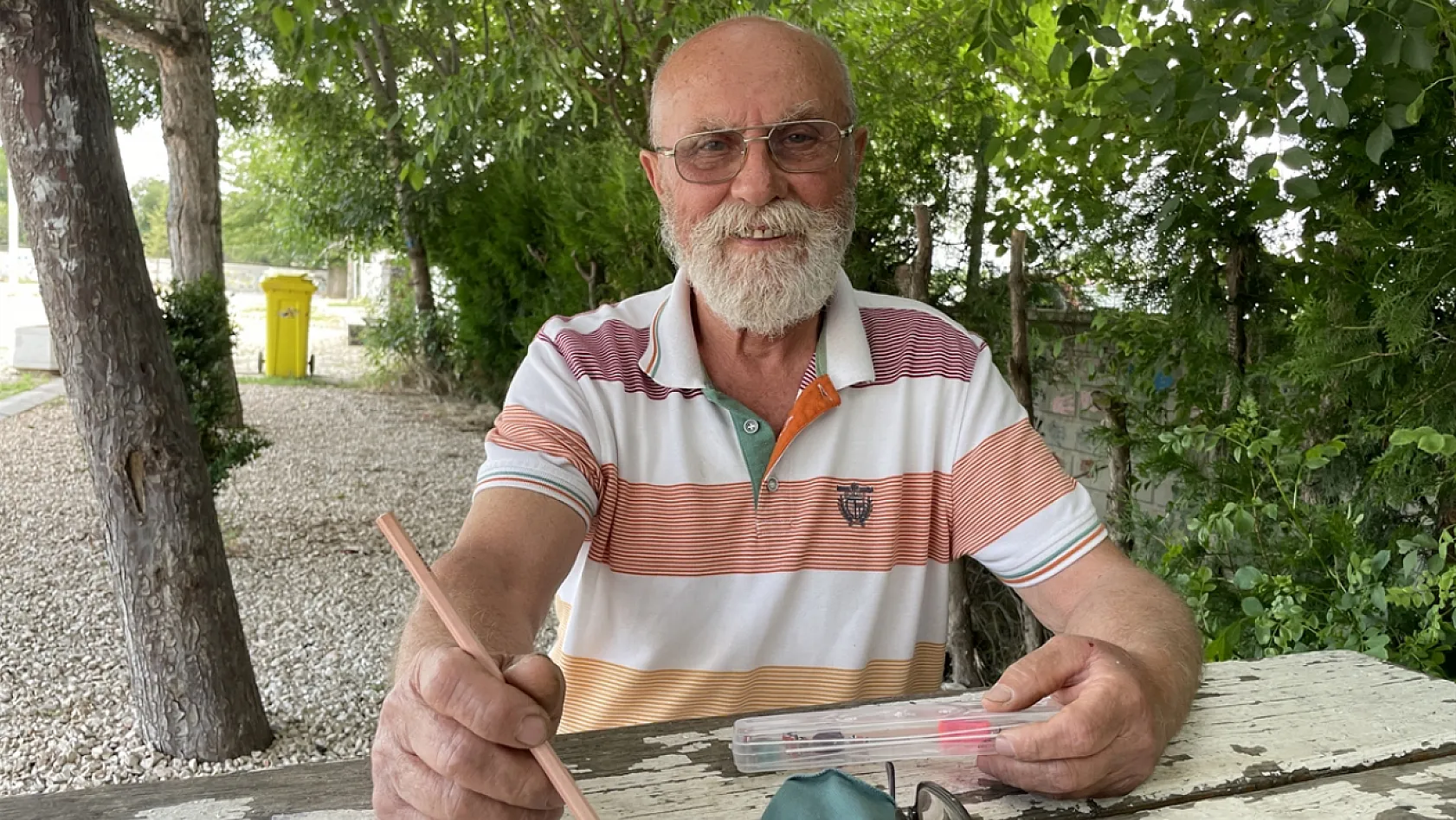76 yaşında 'üniversite sınavına' girdi