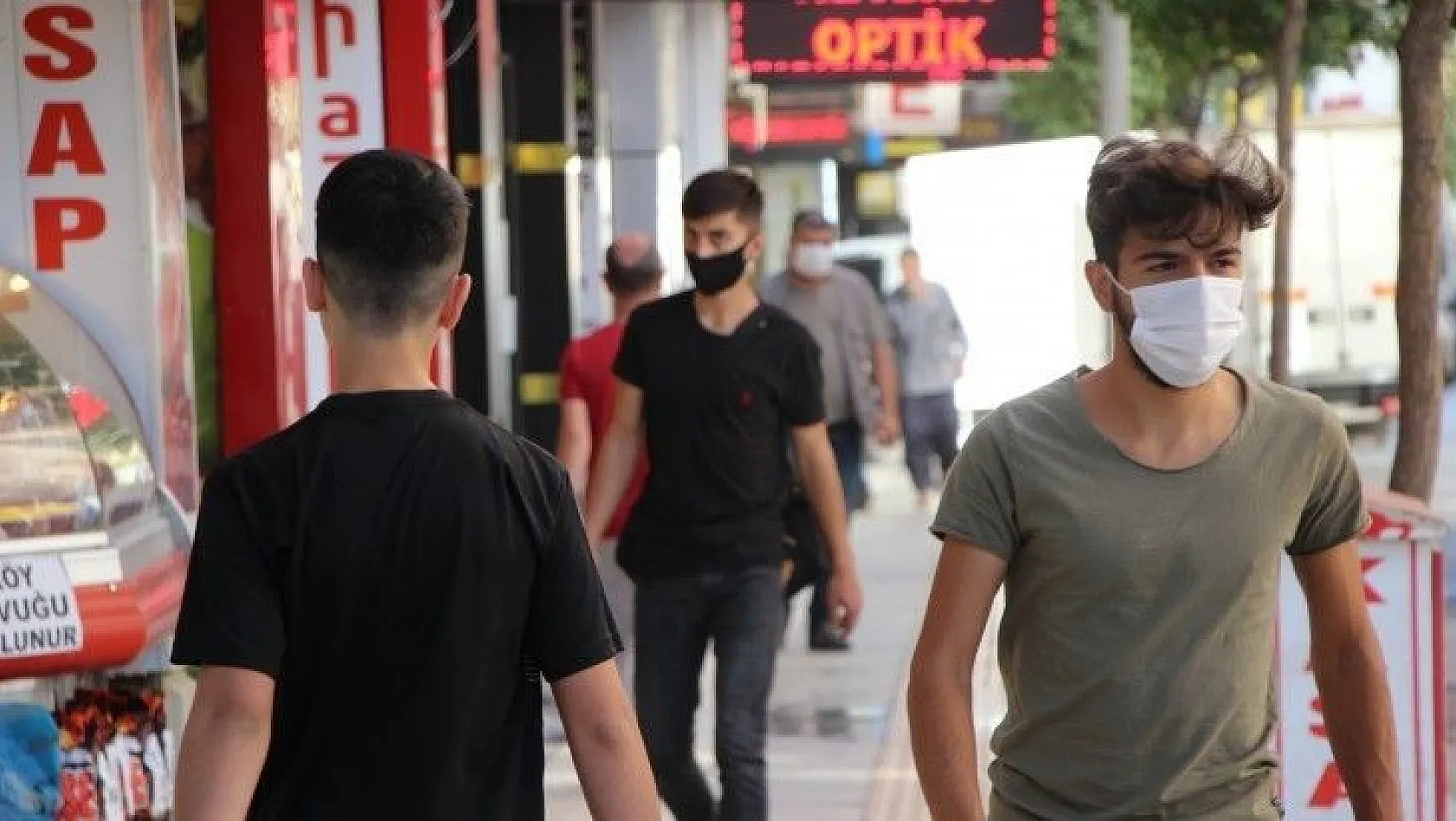 Bakan Koca uyardı, maske kullanımı arttı