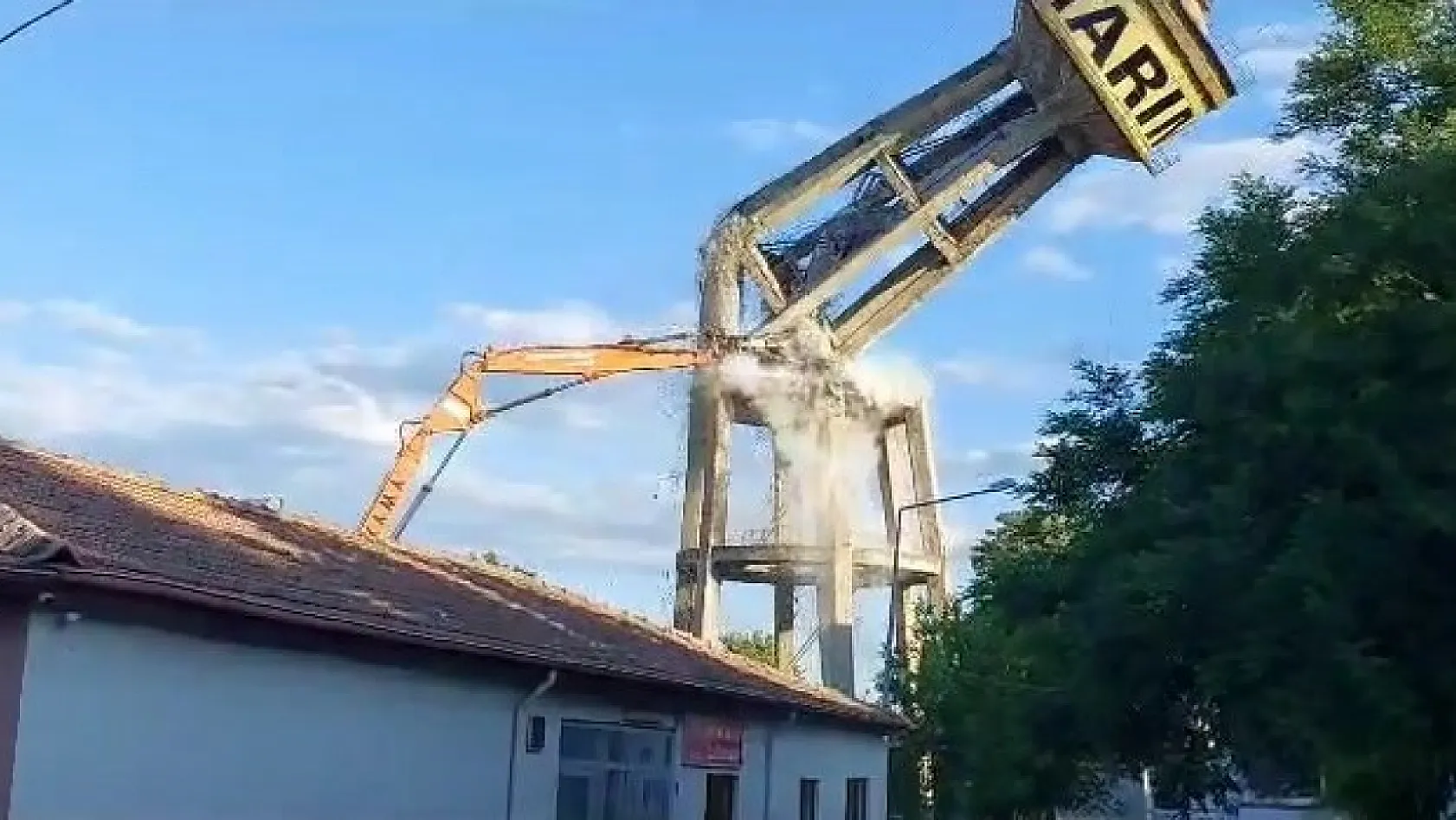 Bir dokunuş yetti...