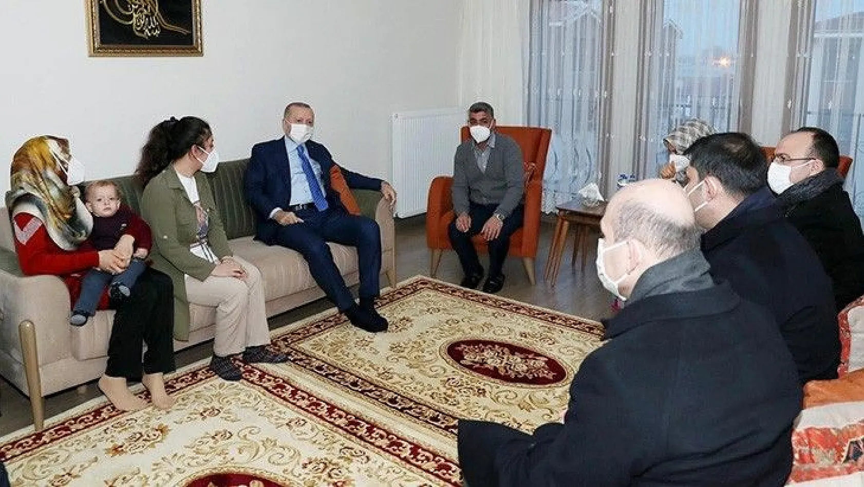 Cumhurbaşkanı Erdoğan'dan ev ziyareti