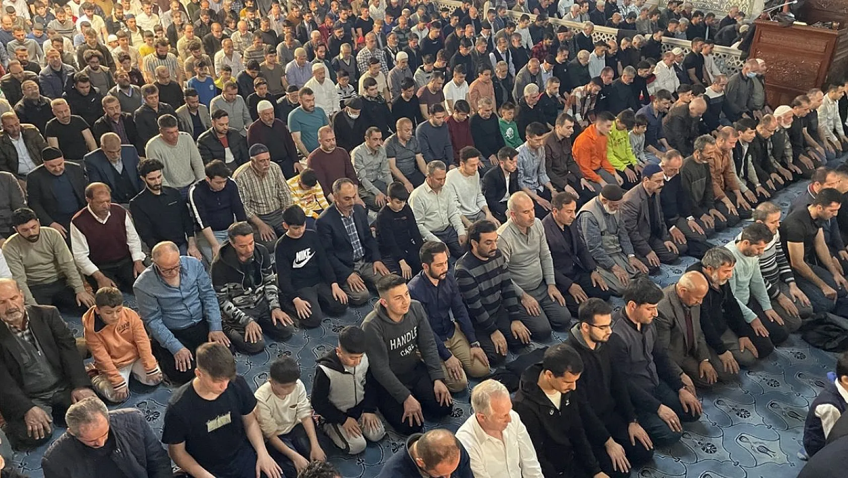 Elazığ'da Kadir Gecesi idrak edildi
