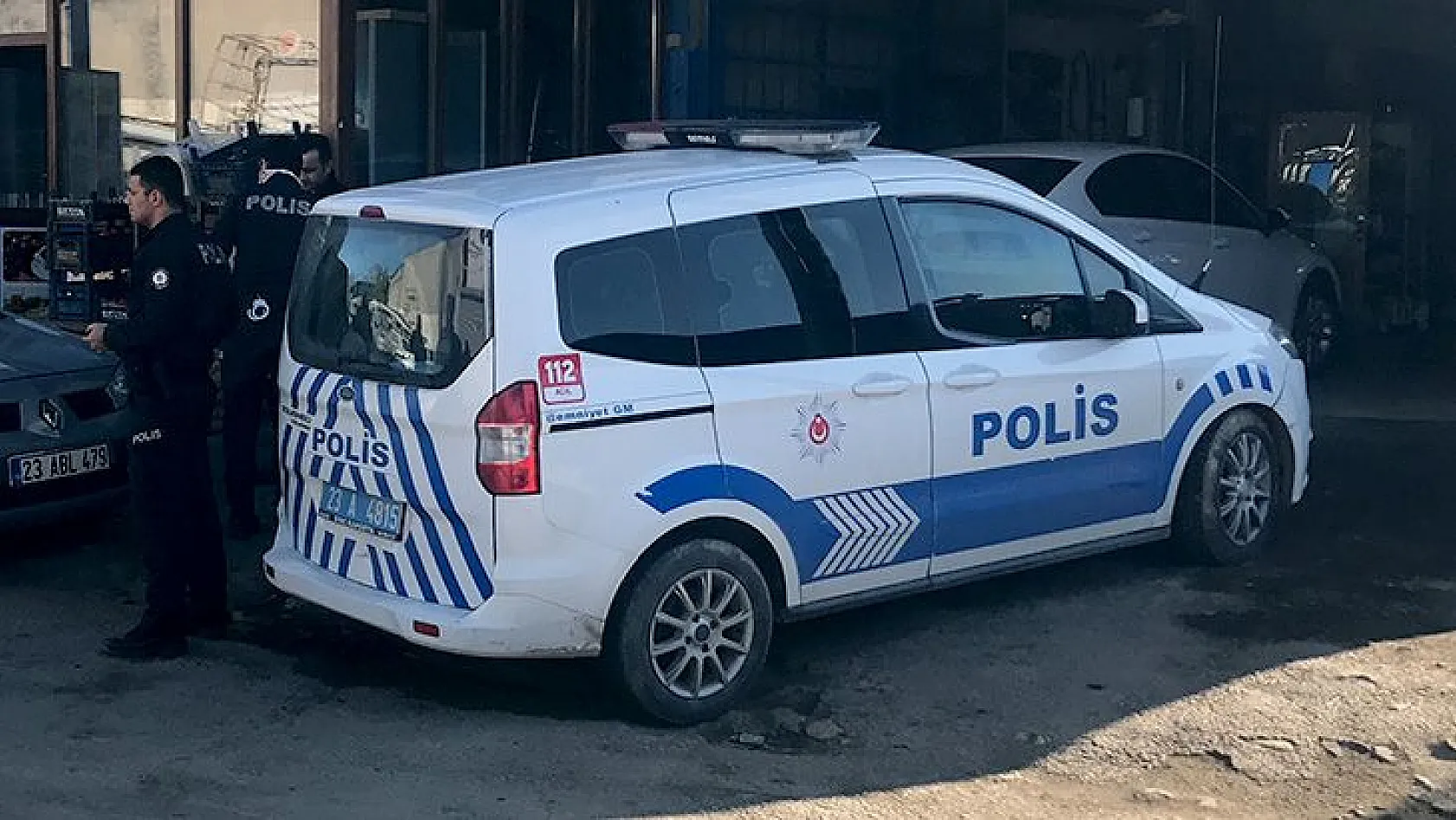 Elazığ'da silahlı kavga!