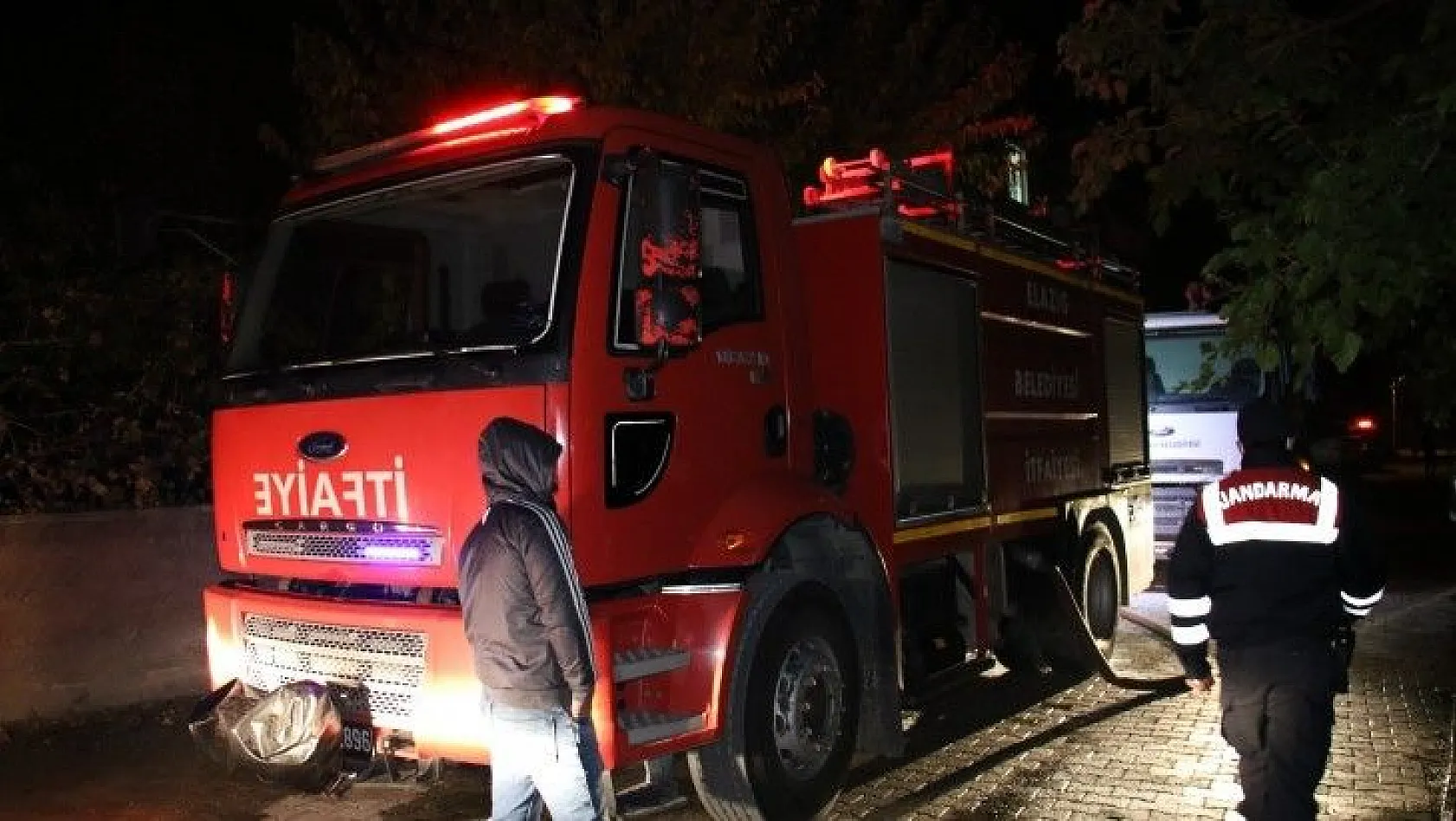 Elazığ'da yangın paniğe neden oldu