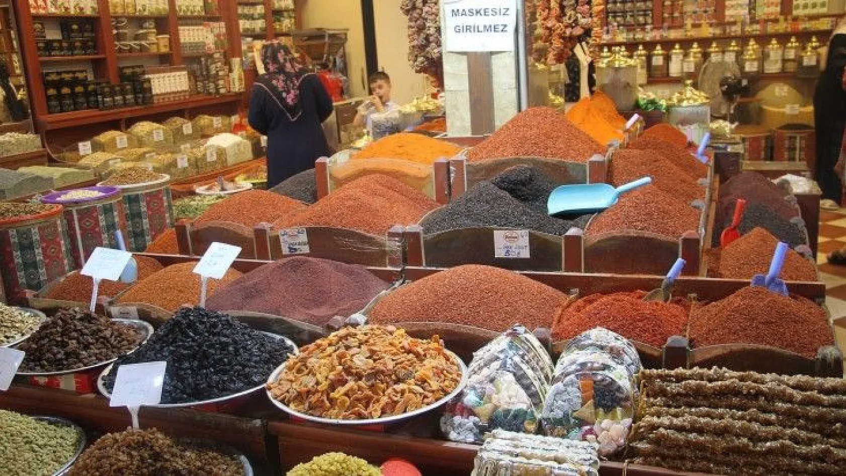 Elazığ Kapalı Çarşı'da yüzler gülüyor