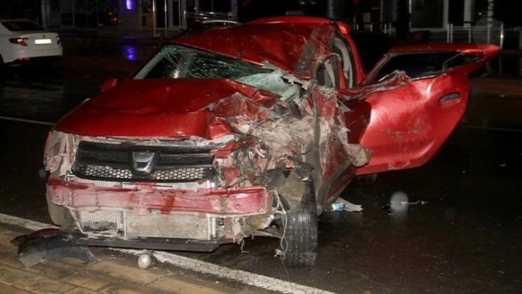 Elazığ'daki kazadan ilk görüntüler...