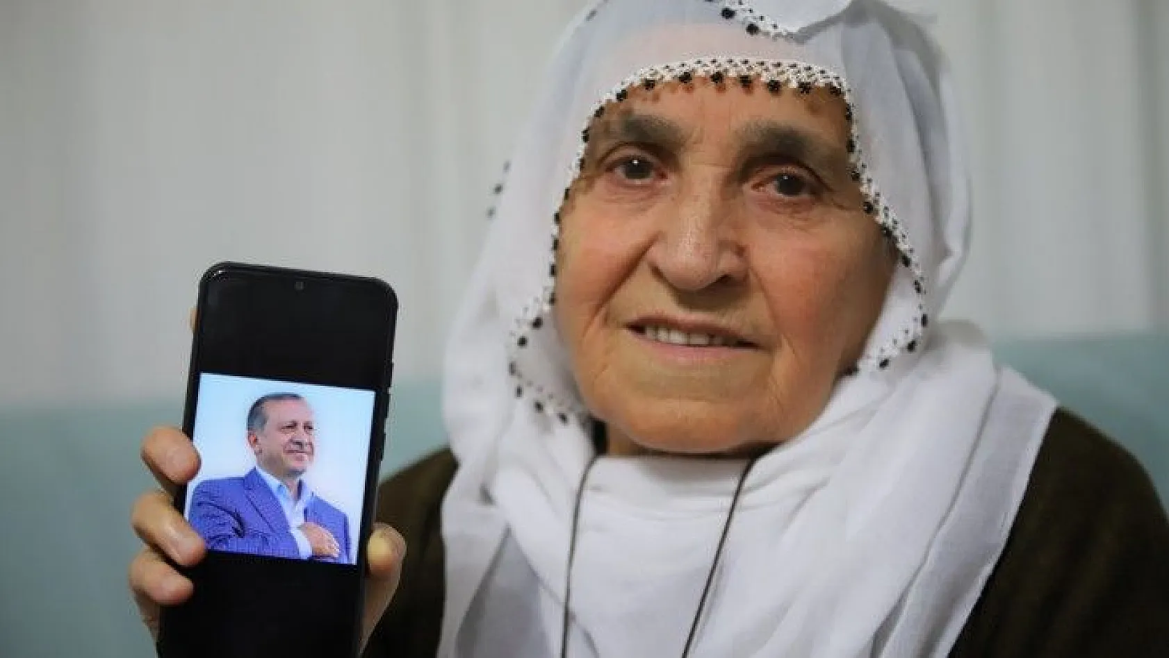 Erdoğan'a sevgisiyle dikkat çeken Rabia nine, o anları anlattı