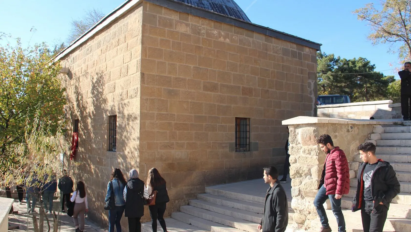 Geleceğin mühendisleri tarihi Harput'u gezdi