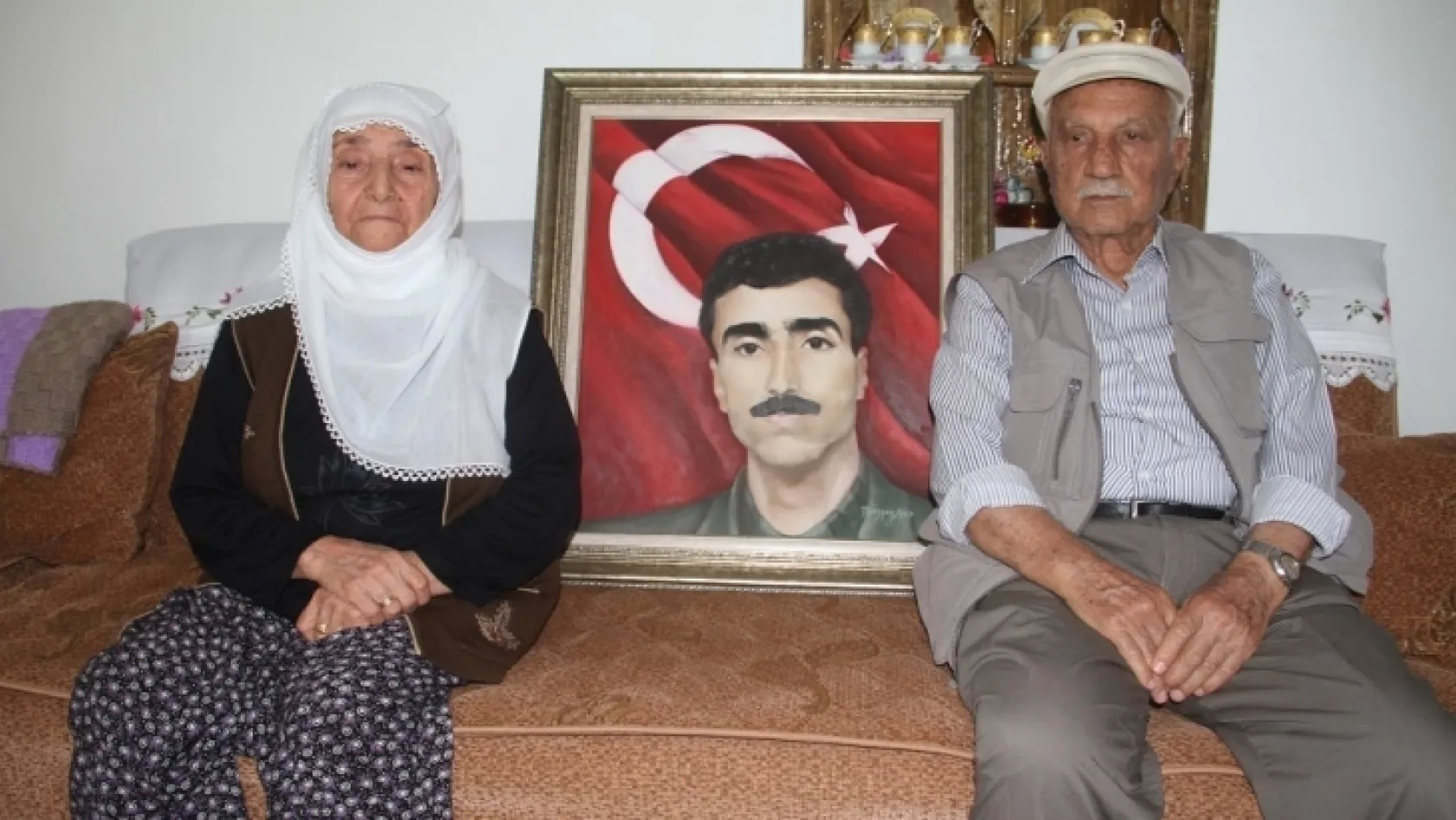 Tunceli'de şehit edilen öğretmenin ailesi konuştu