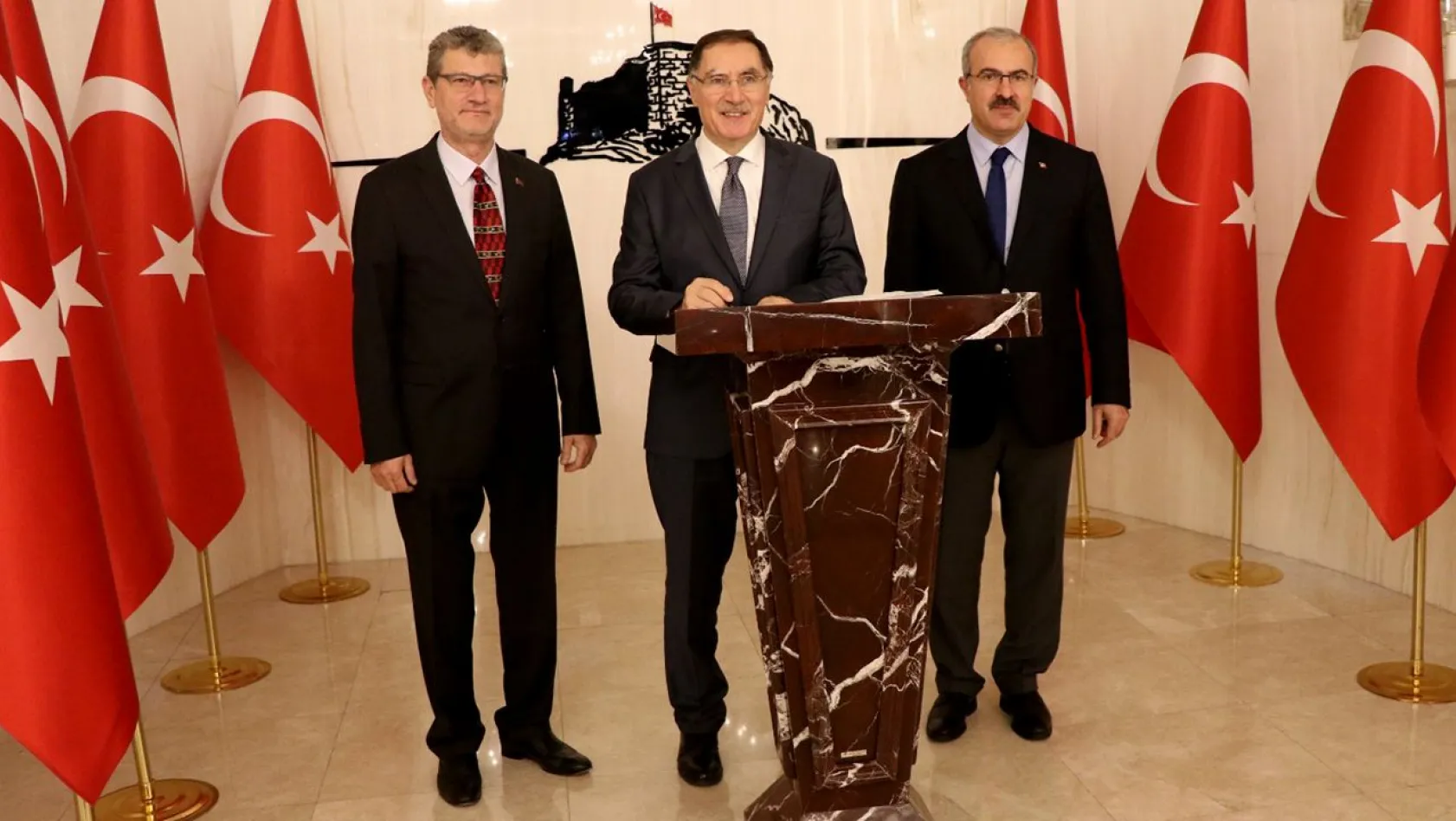 Kamu Başdenetçisi Şeref Malkoç, Elazığ'da