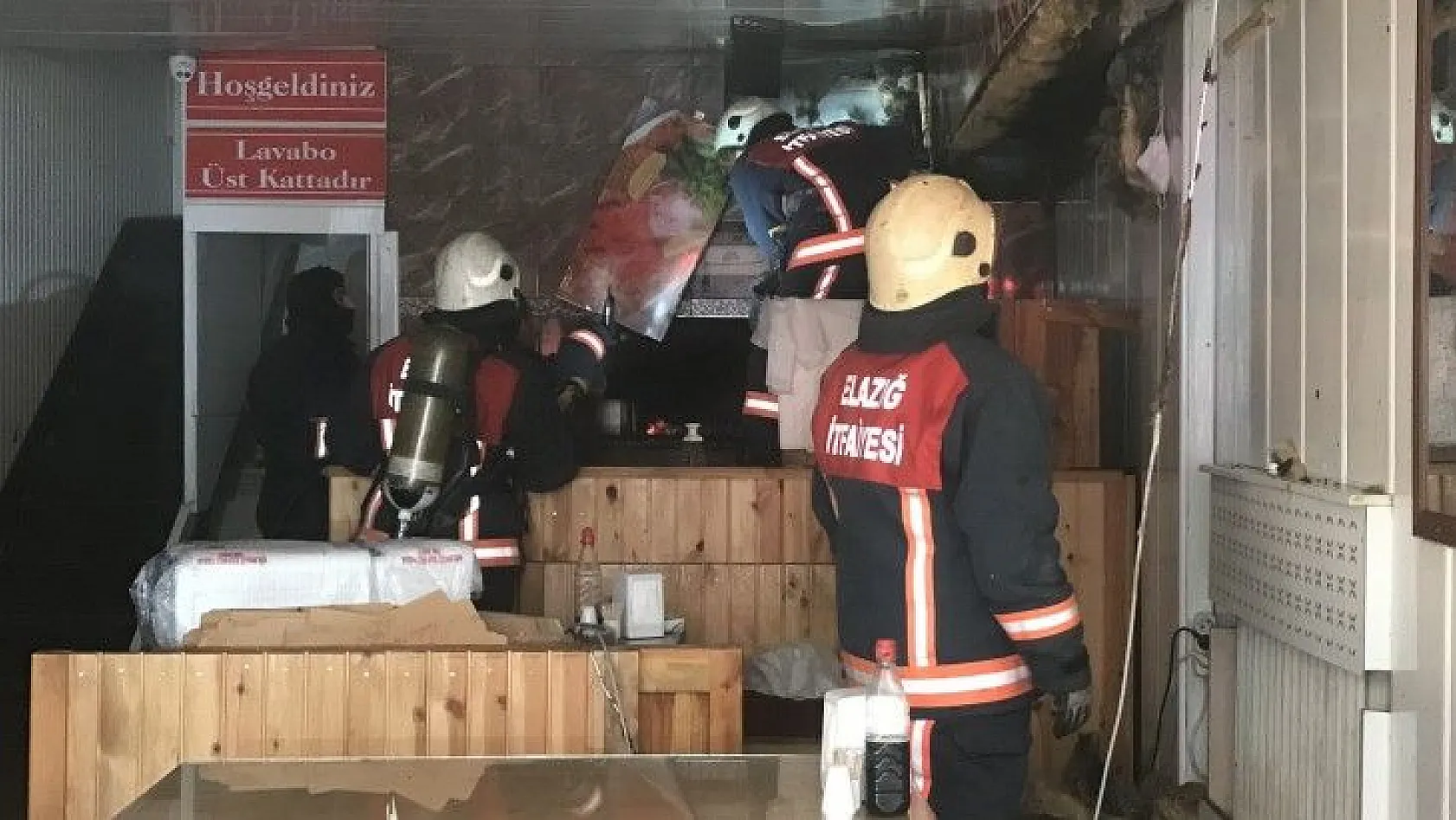 Lokantada çıkan baca yangını korkuttu