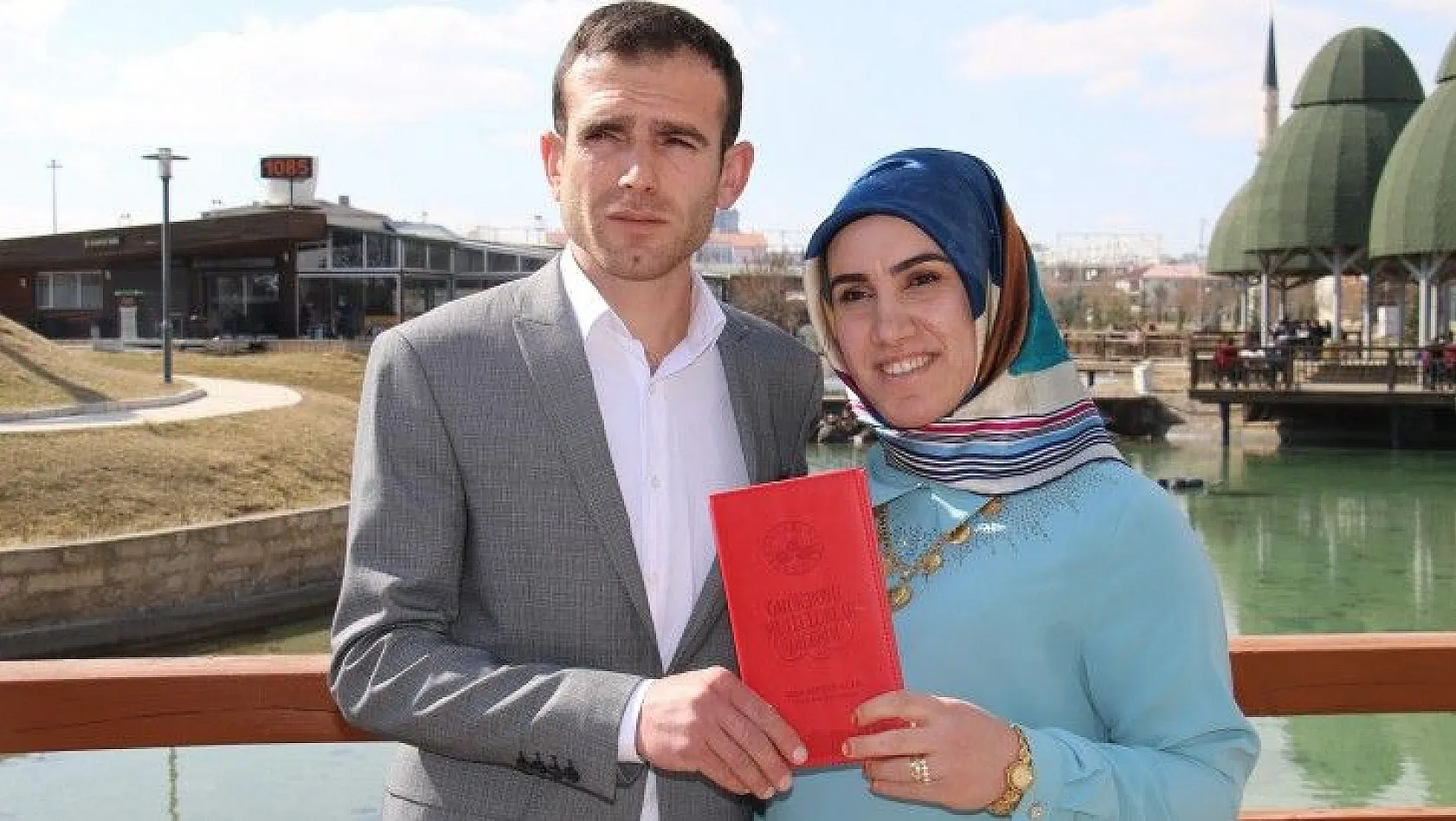 Normalleşmenin ilk gününde nikah sevinci