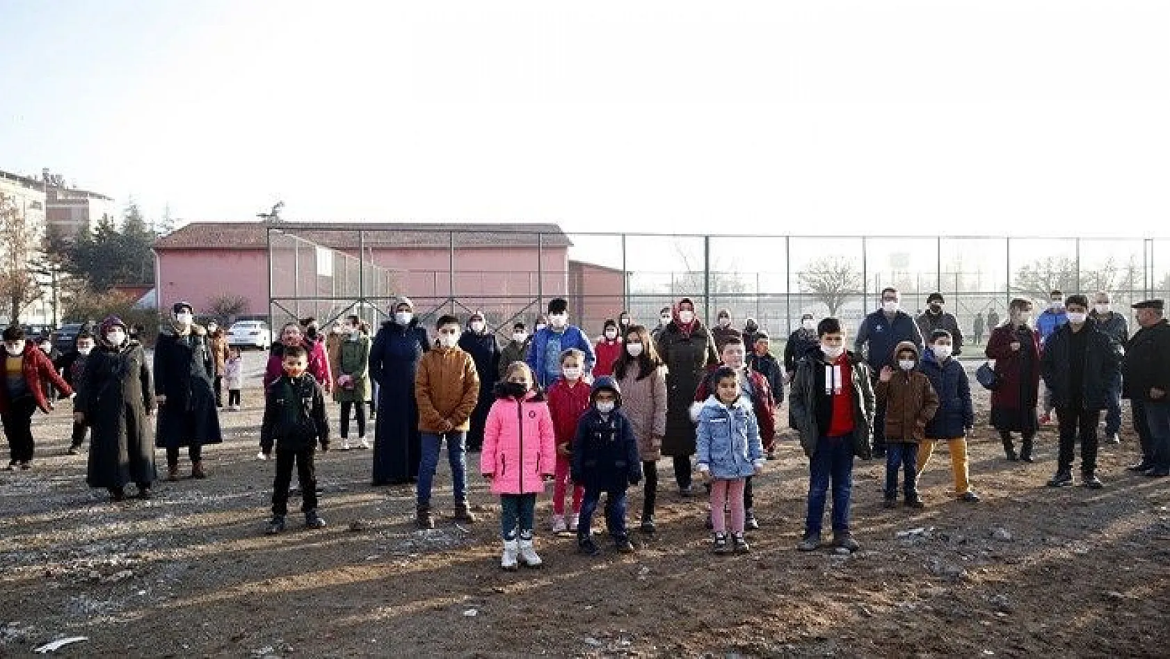 'Okulumuzun yerinde yapılmasını istiyoruz'