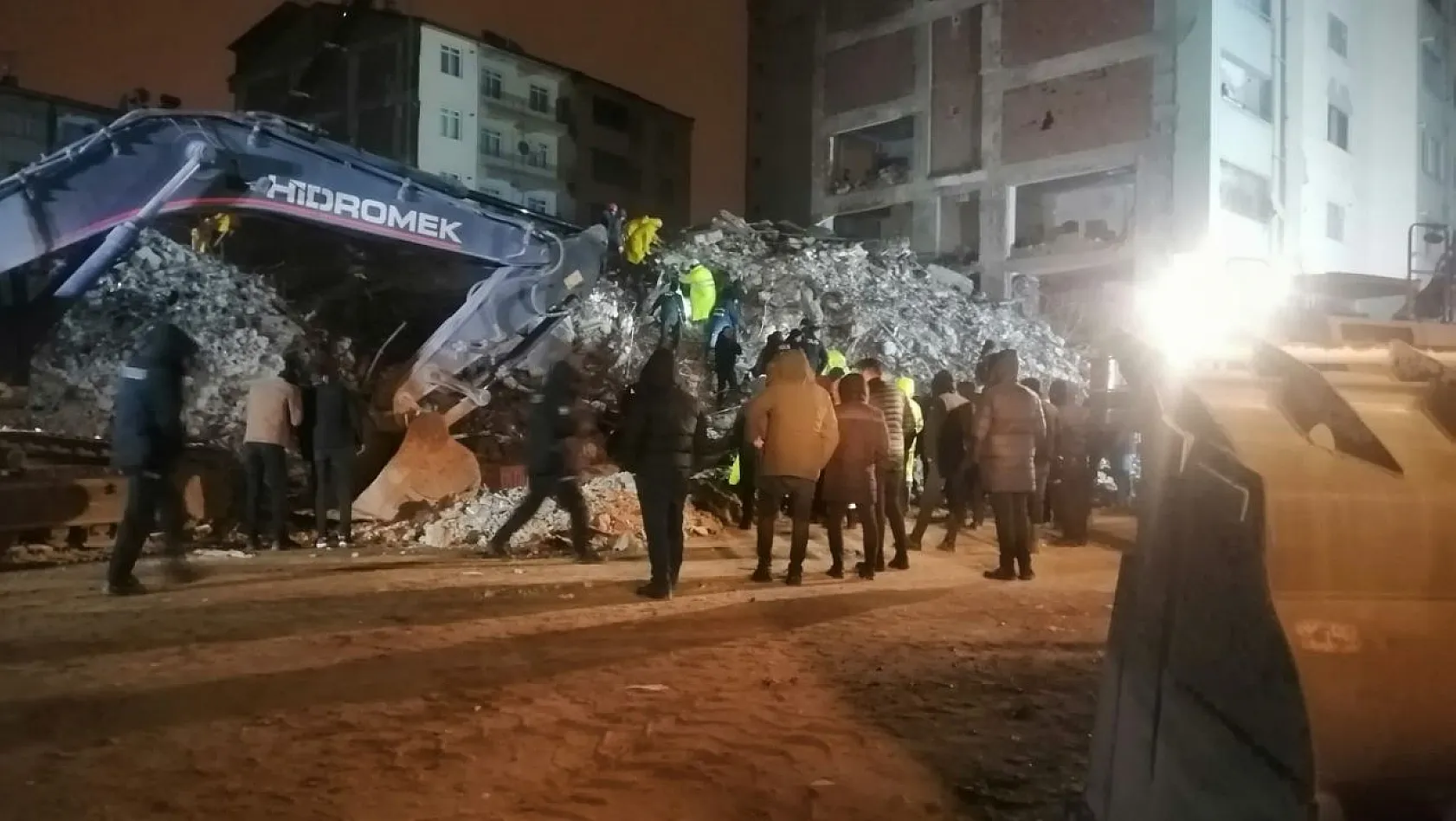 Polis memurunun cansız bedenine ulaşıldı