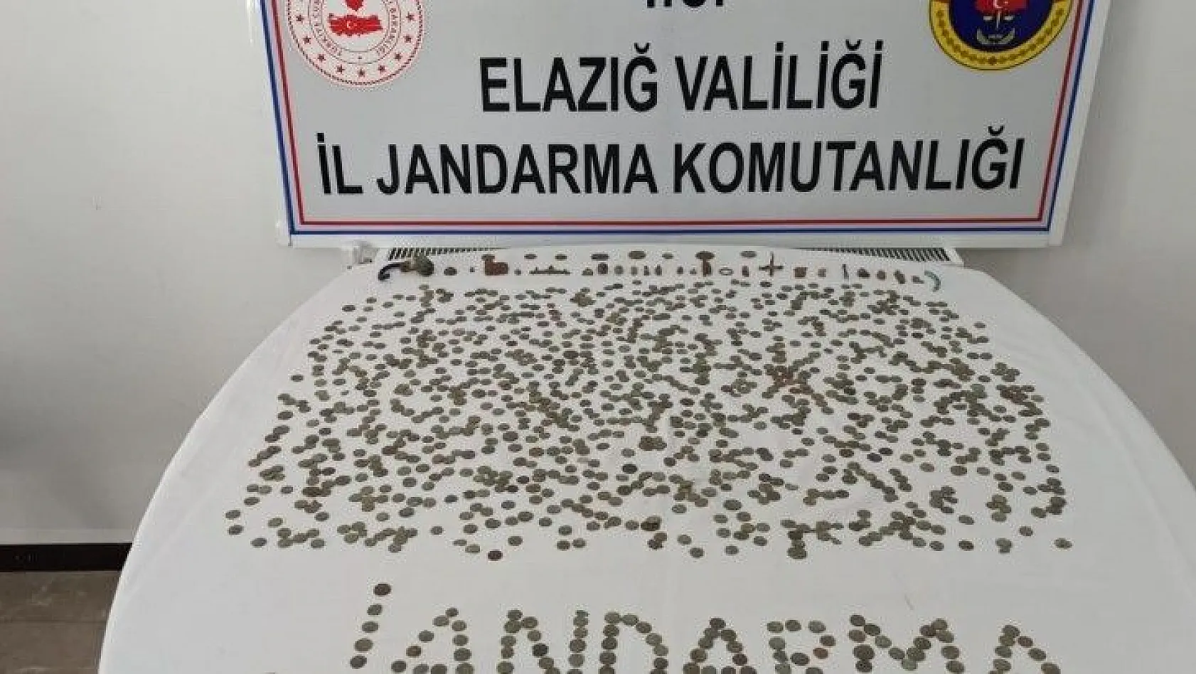 Roma dönemine ait 188 tarihi eser ele geçirildi