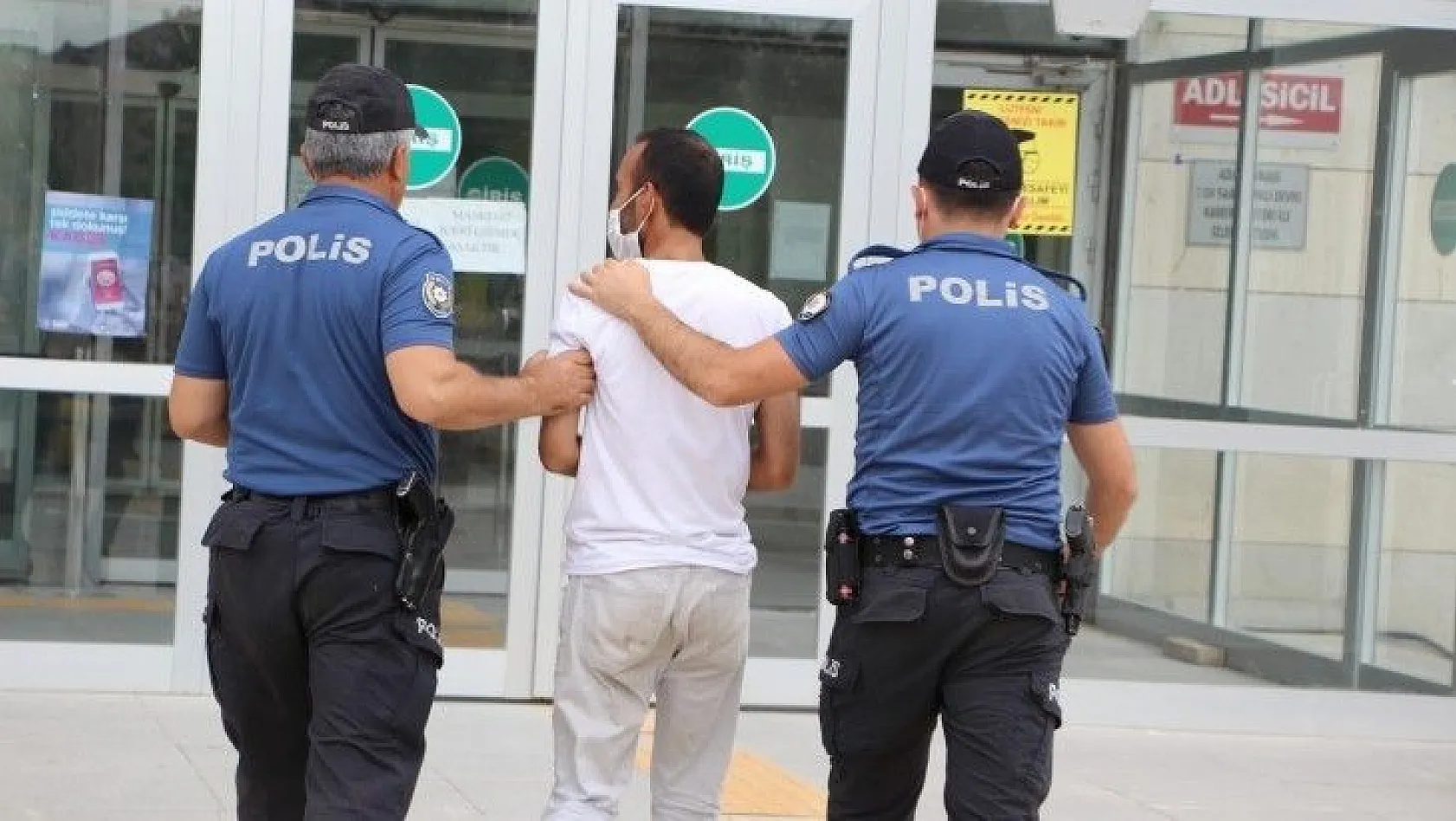 Suç makinesi yakalandı!