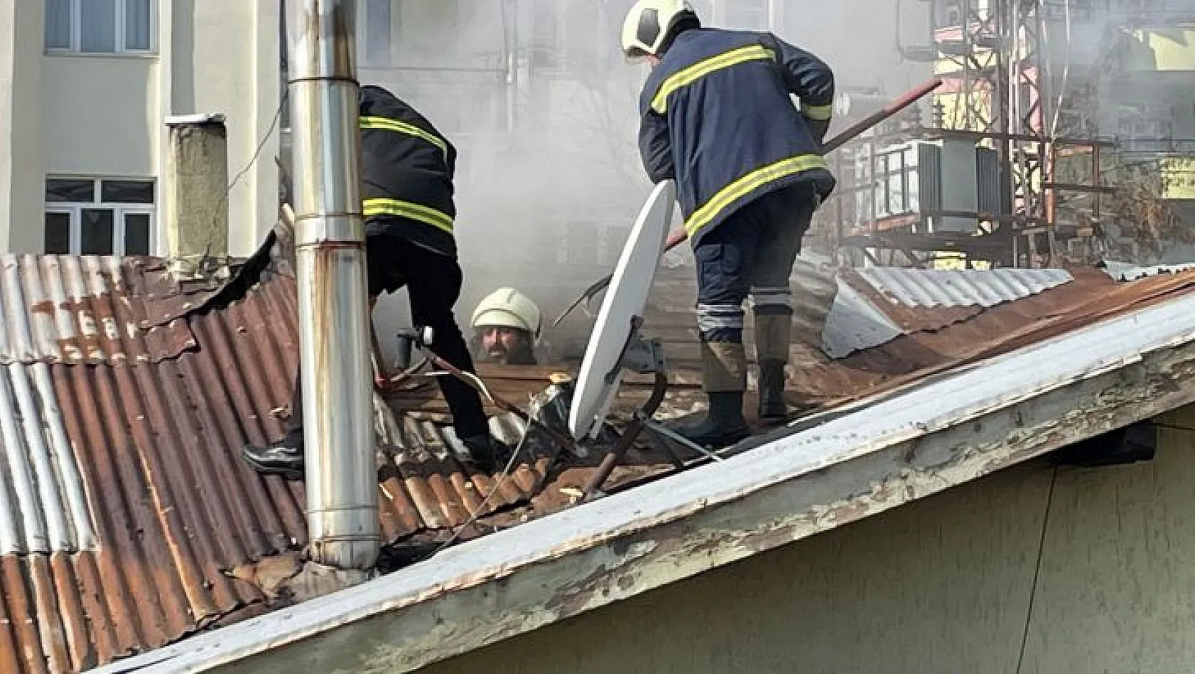 Toplum Sağlığı Merkezinde yangın çıktı