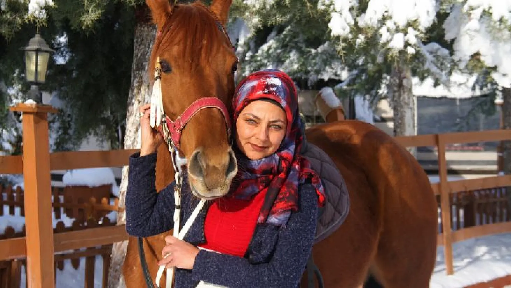 'Yapamazsın' dediler hırs yaptı, Elazığ'ın tek kadın seyisi oldu