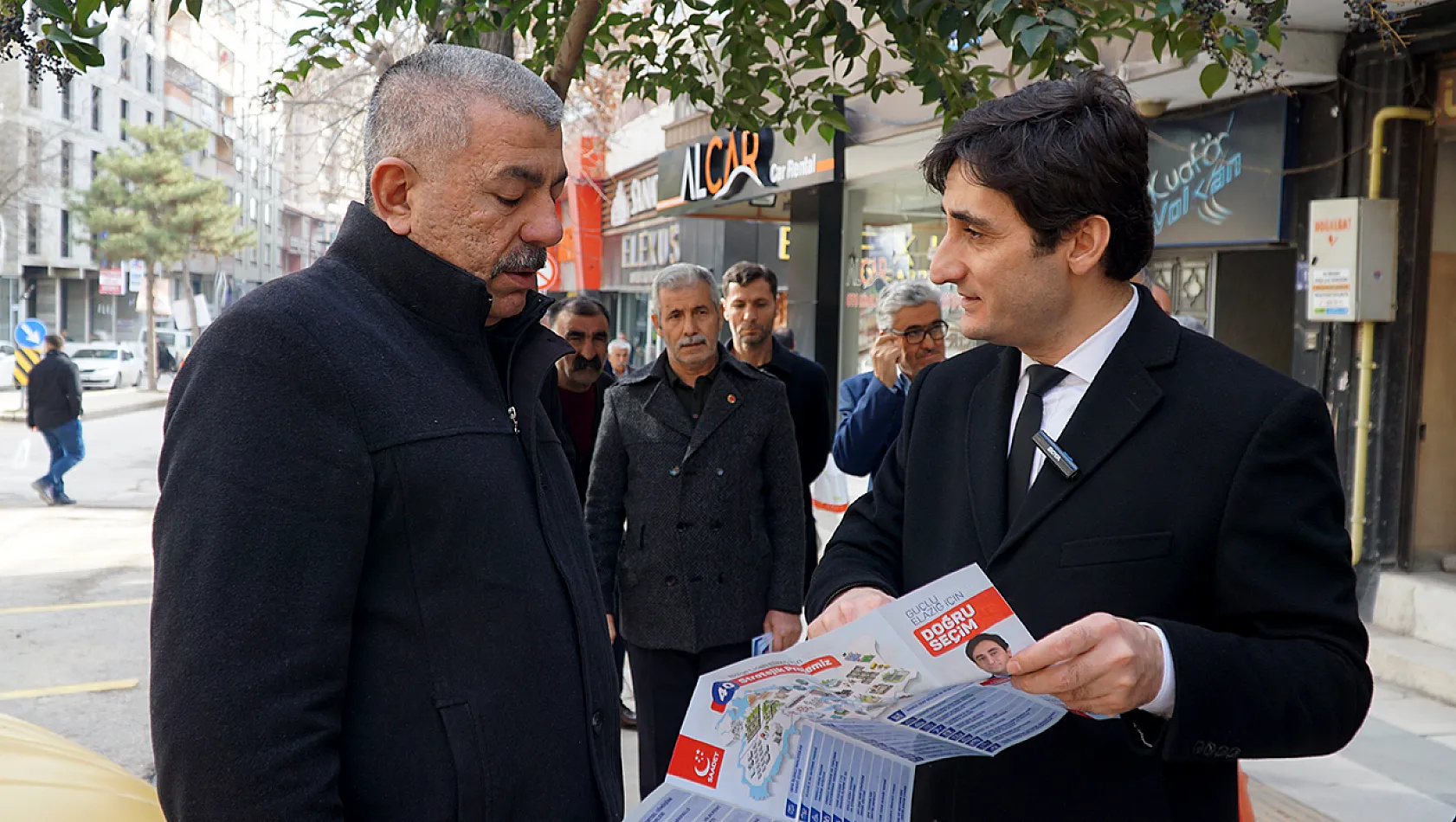 Akın: 'Sorunlarımızı istişare ile çözeceğiz'