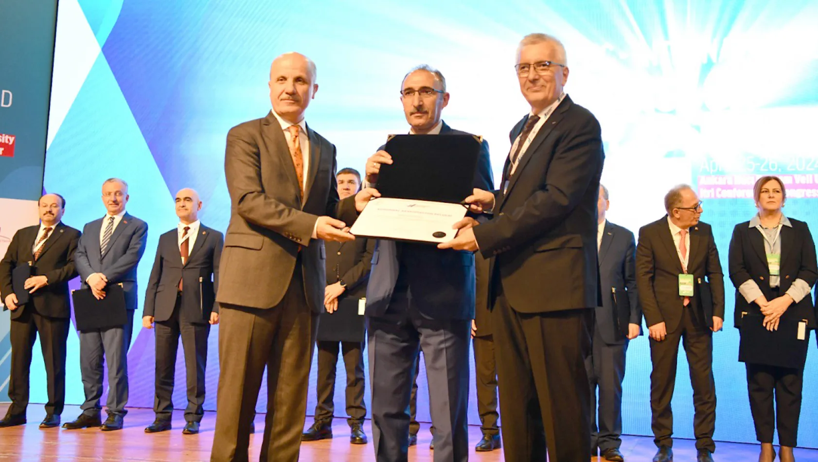 Fırat Üniversitesi'ne Akreditasyon Belgesi verildi