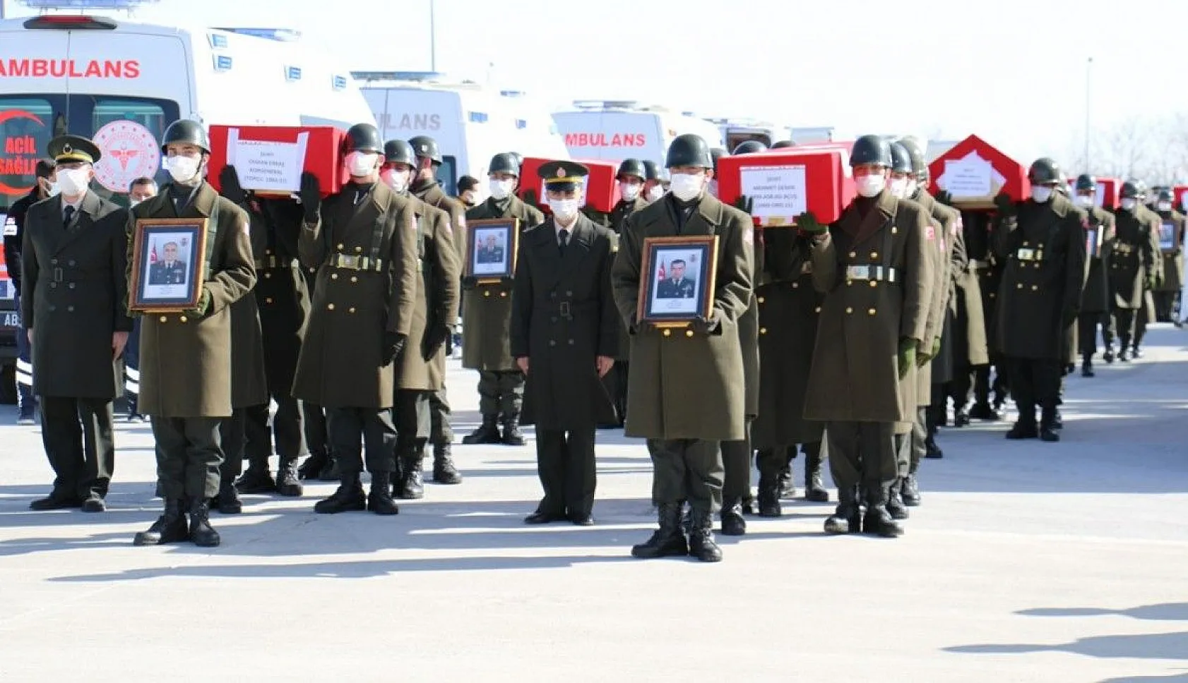 11 şehit Elazığ'dan törenle Ankara'ya uğurlandı