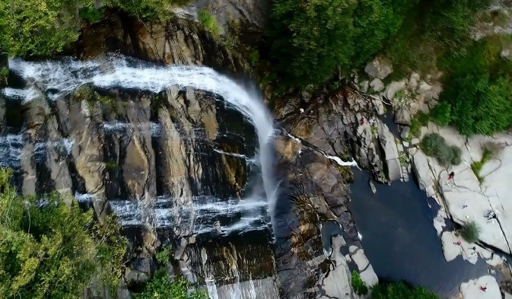 Bursa'nın şelalelerinde güz bereketi