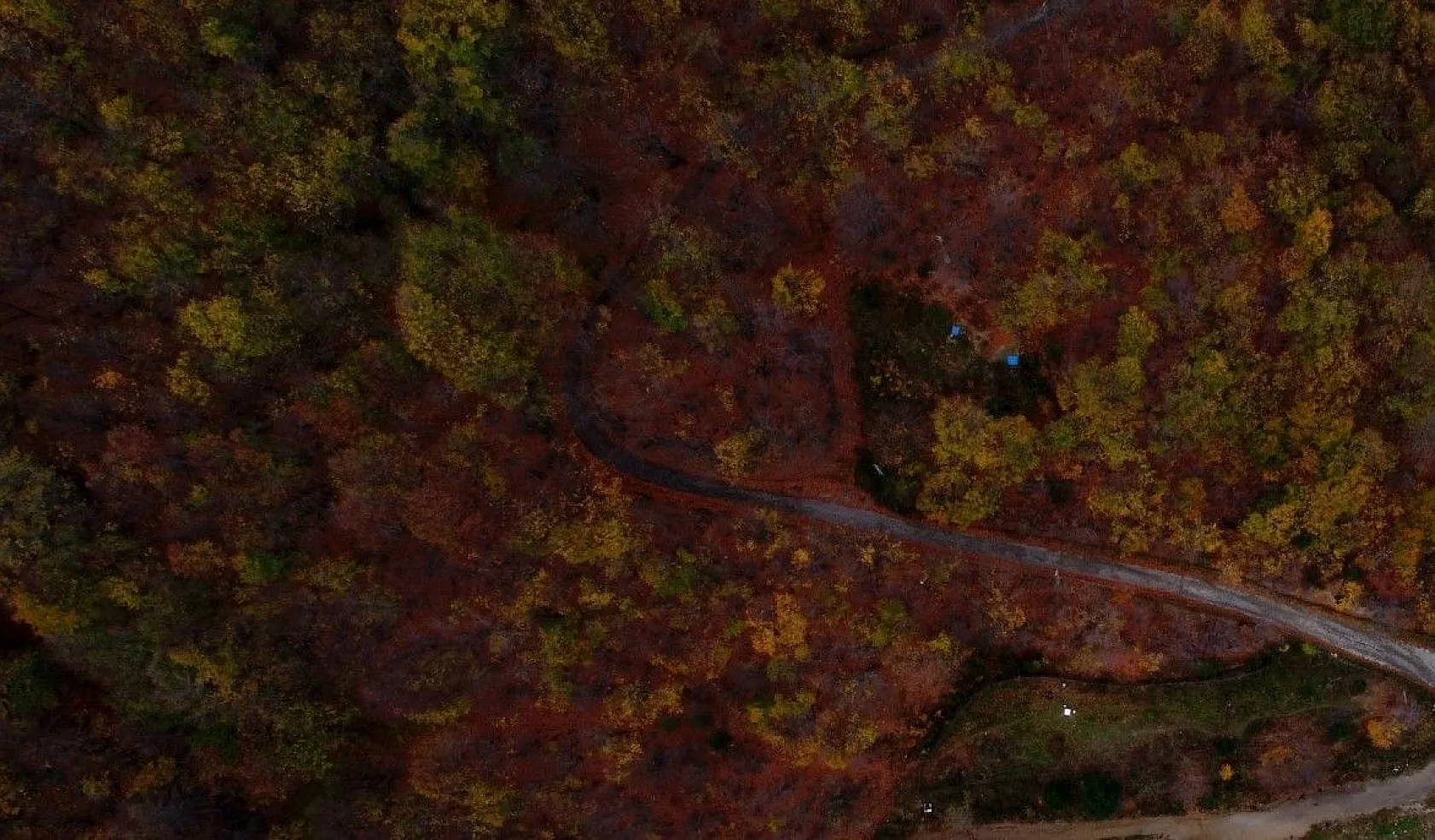 Uludağ'ın eteklerindeki Zeyniler'de sonbahar