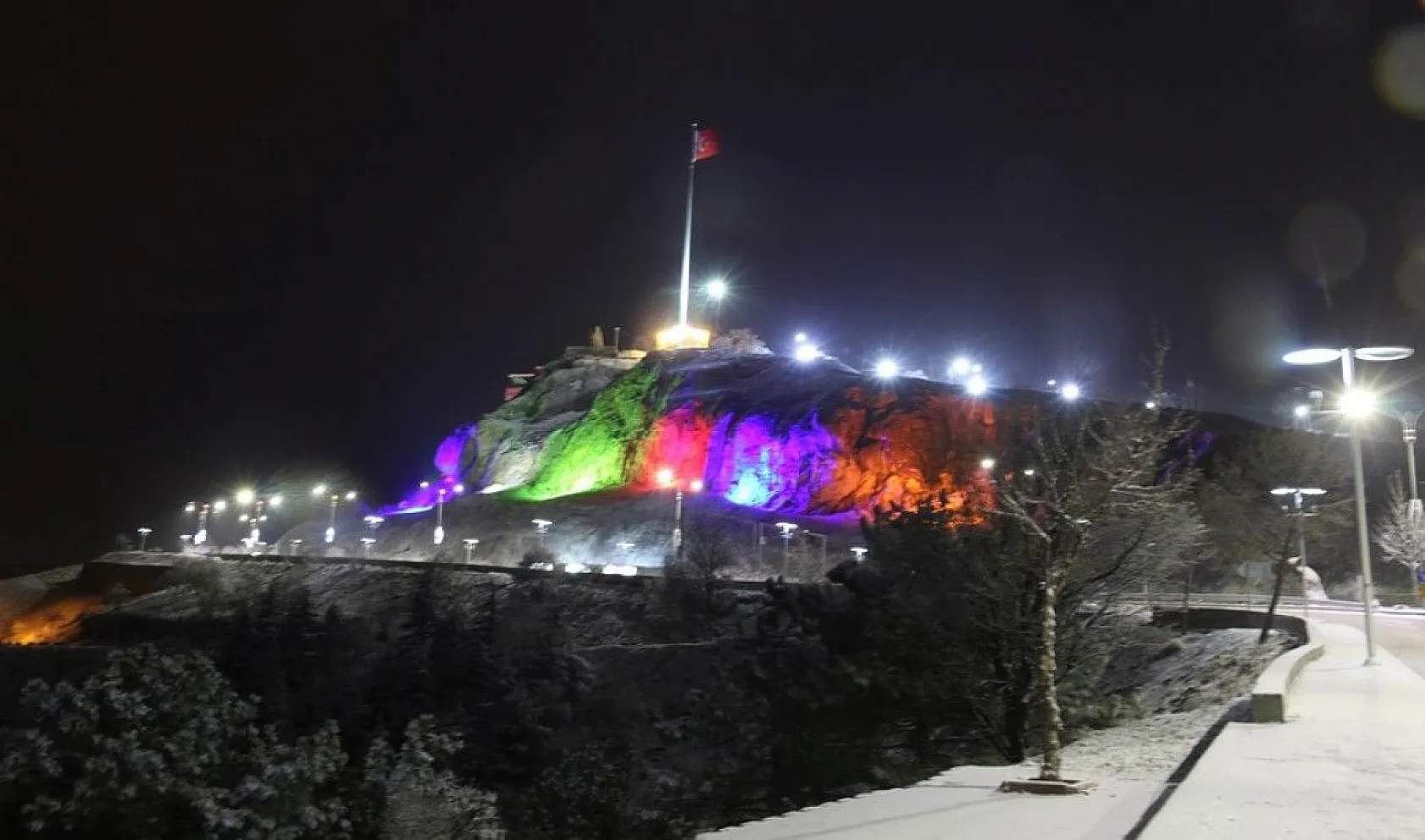 Karla kaplanan Harput'ta görsel şölen