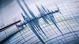 Van'da korkutan deprem
