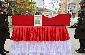 95 yaşındaki Kore gazisi son yolculuğuna uğurlandı