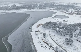 Cip Baraj Gölü buz tuttu