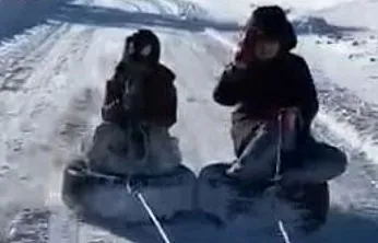 Çocukların eğlencesi kameralara yansıdı