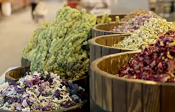 Elazığ'da kış yaklaşırken bitkisel ürünlere yoğun ilgi