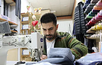 Gündüz terzi, akşam bilardo şampiyonu