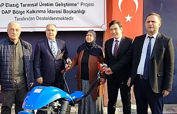 Keban'da çiftçilere makine dağıtıldı