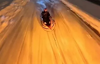 Kar üzerinde eğlenceli anlar