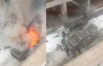 Tofaş araç alevlere teslim oldu